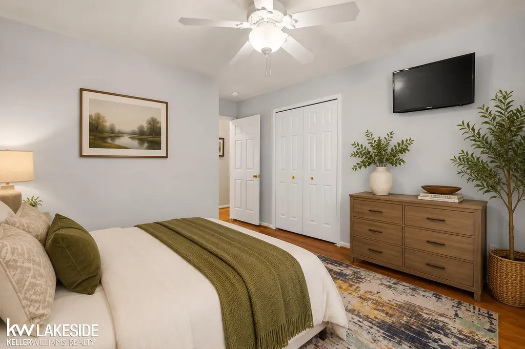 40134 Riverbend Drive Sterling Heights City MI 48310