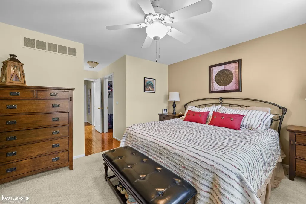 40134 Riverbend Drive Sterling Heights City MI 48310