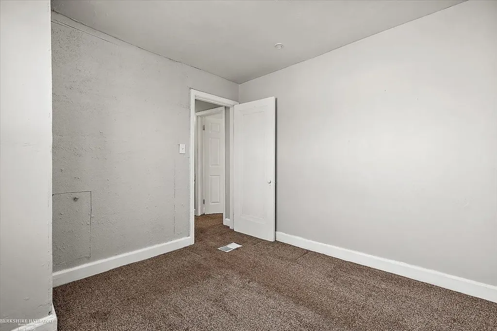 20575 Dean Street Detroit City MI 48234