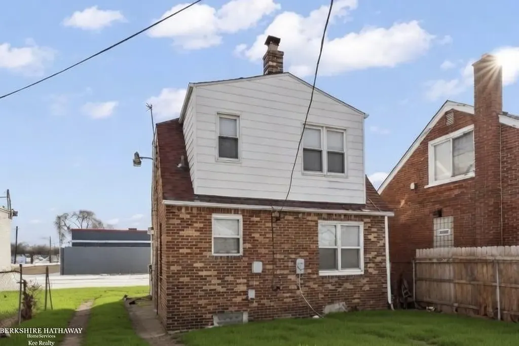 20575 Dean Street Detroit City MI 48234