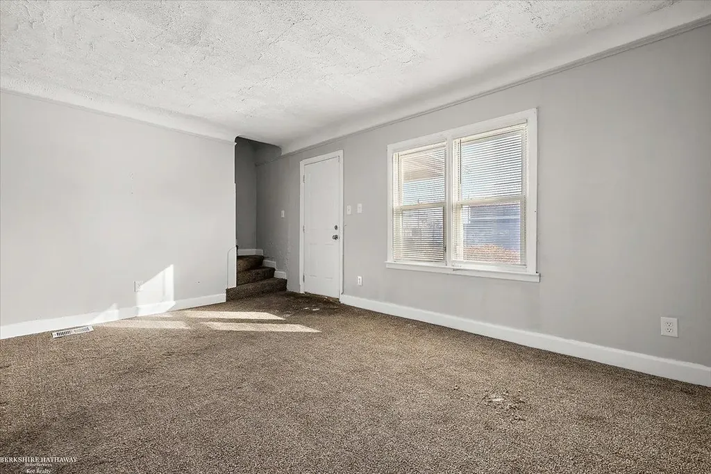 20575 Dean Street Detroit City MI 48234