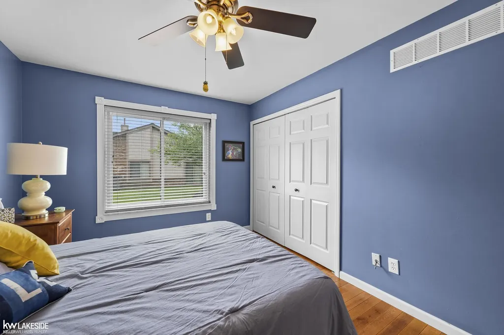 38924 E Windmill Pointe Drive Clinton Charter Township MI 48038