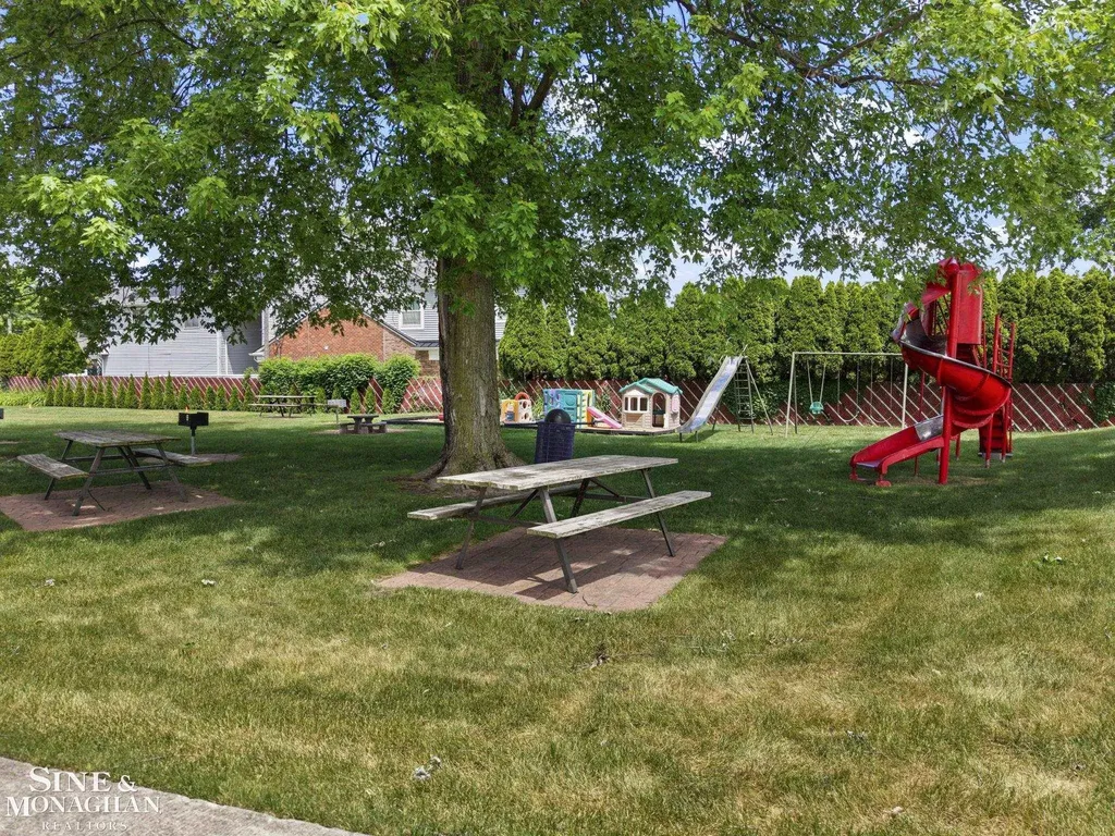 30022 5th Street St. Clair Shores City MI 48082