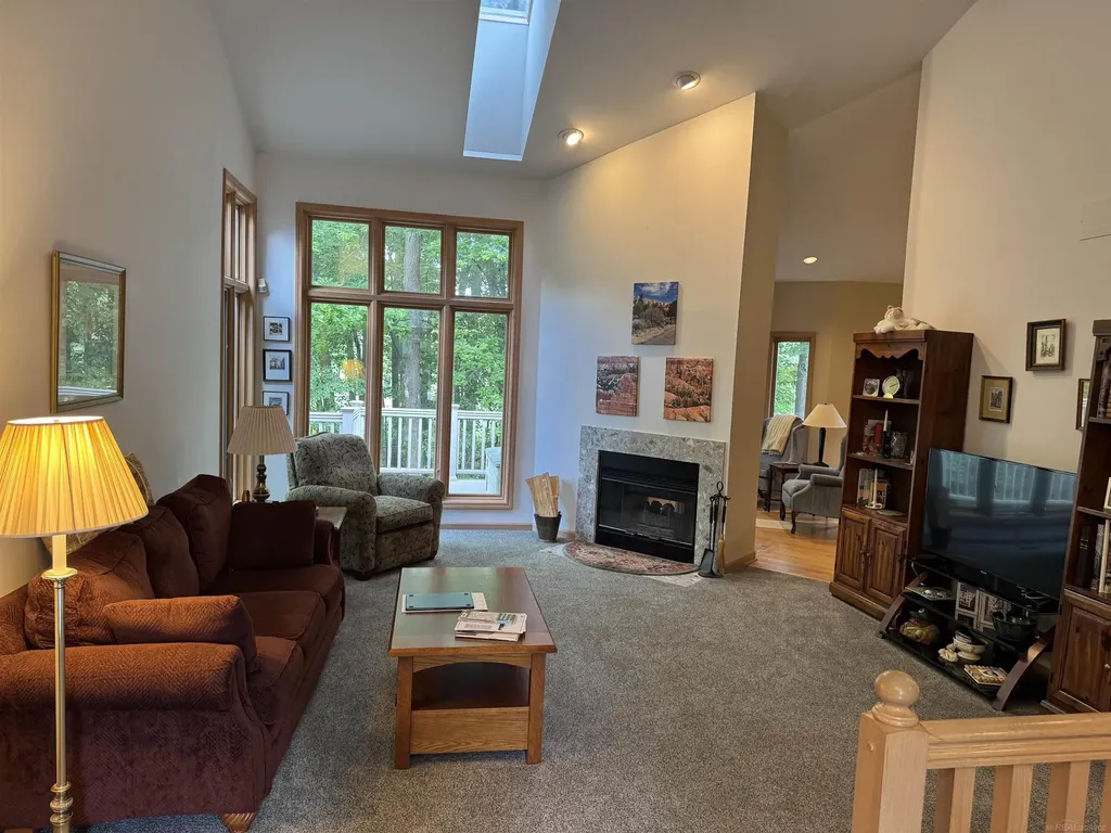 3375 Fairgrove Terrace Rochester Hills City MI 48309