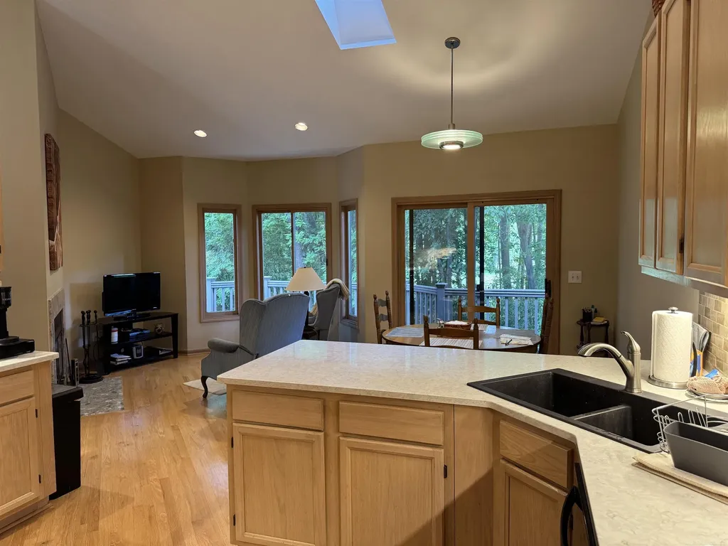 3375 Fairgrove Terrace Rochester Hills City MI 48309