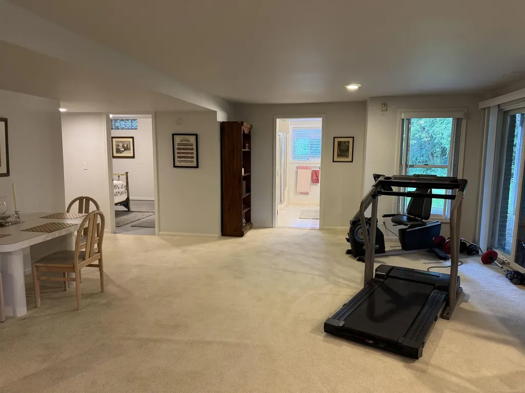 3375 Fairgrove Terrace Rochester Hills City MI 48309