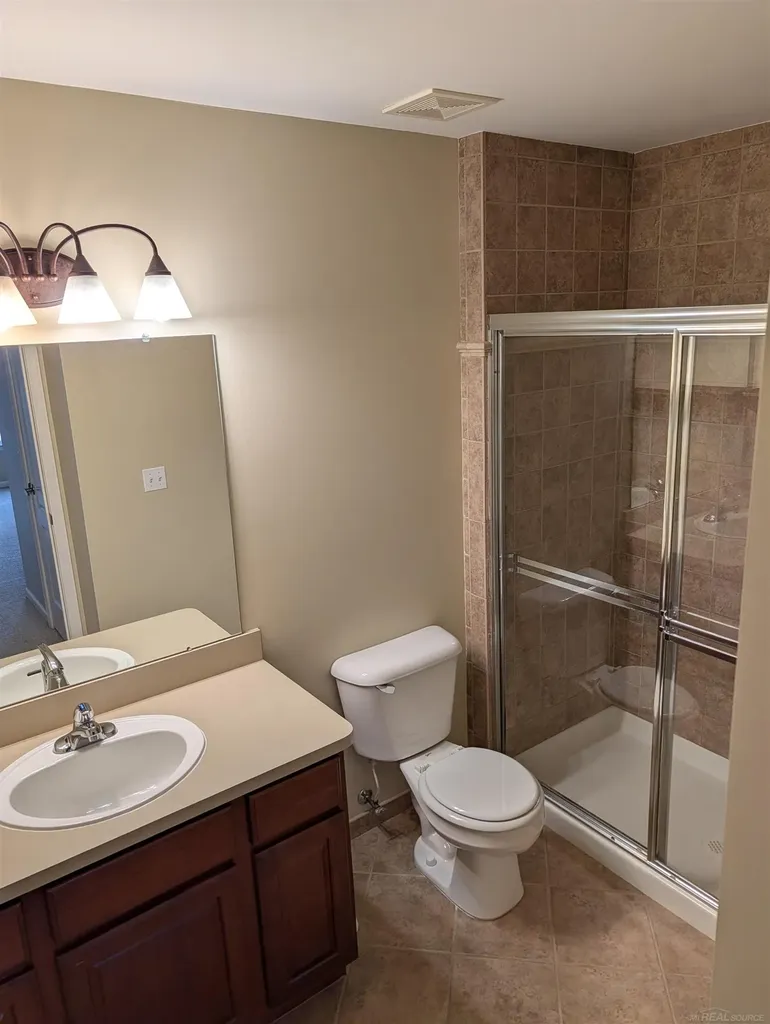 32990 Redstone Drive Chesterfield Township MI 48047