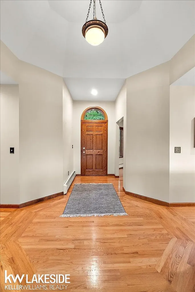 1455 Oak Ridge Road Oxford Village MI 48371