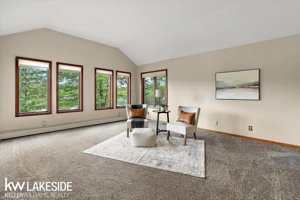 1455 Oak Ridge Road Oxford Village MI 48371