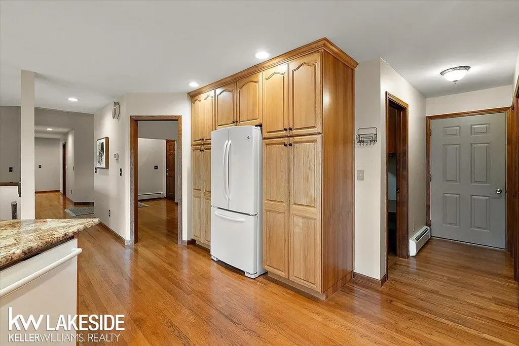 1455 Oak Ridge Road Oxford Village MI 48371