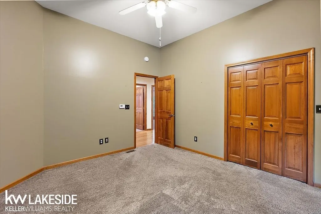 1455 Oak Ridge Road Oxford Village MI 48371