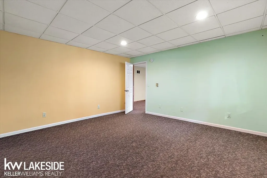 1455 Oak Ridge Road Oxford Village MI 48371