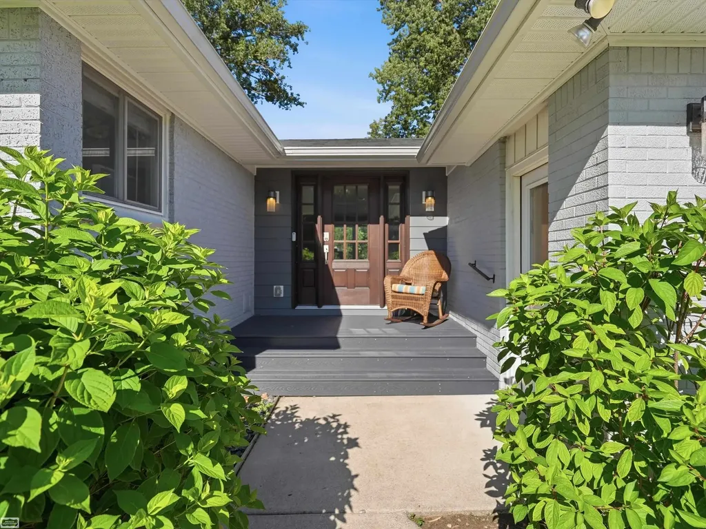 39734 Cove Street Harrison Charter Township MI 48045