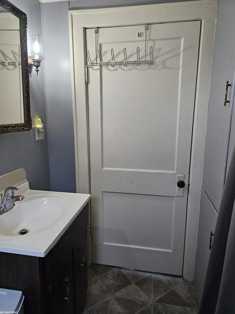 7255 Wildcat Road Grant Township MI 48032