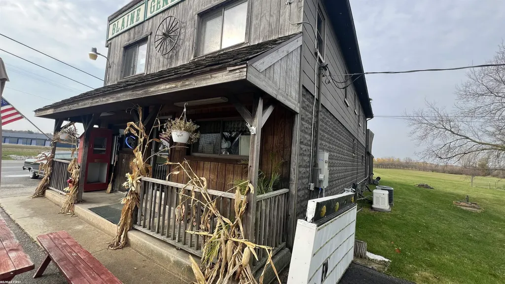 7255 Wildcat Road Grant Township MI 48032
