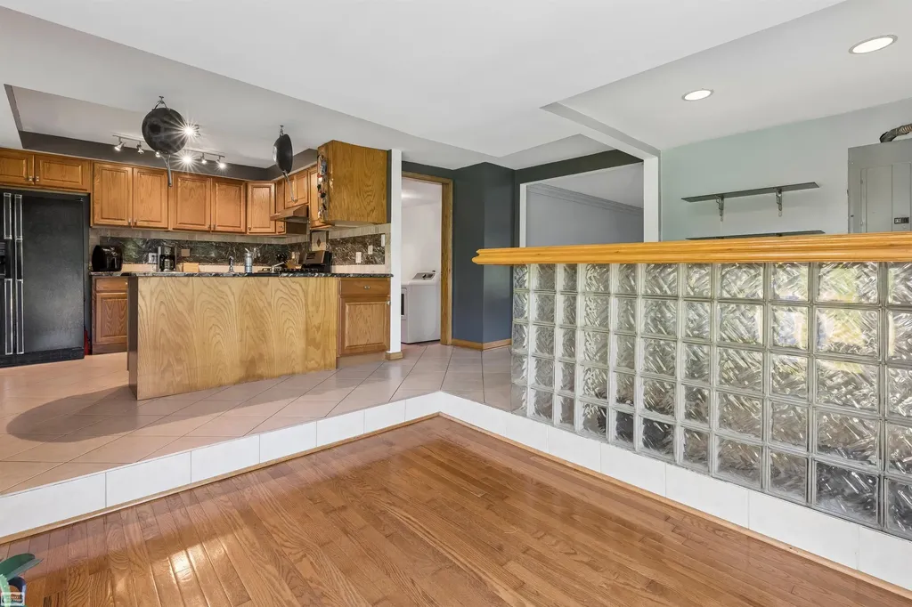 28697 South River Road Harrison Charter Township MI 48045