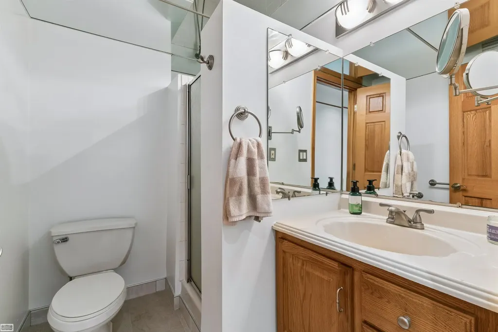 28697 South River Road Harrison Charter Township MI 48045