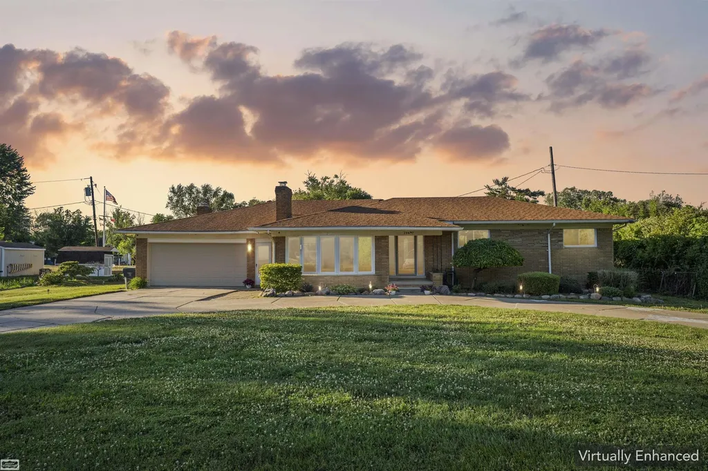28697 South River Road Harrison Charter Township MI 48045