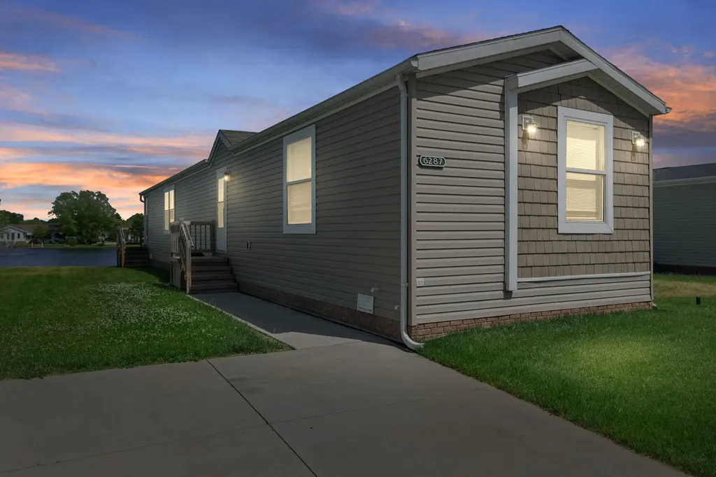 6287 Square Lake Drive Kimball Township MI 48074