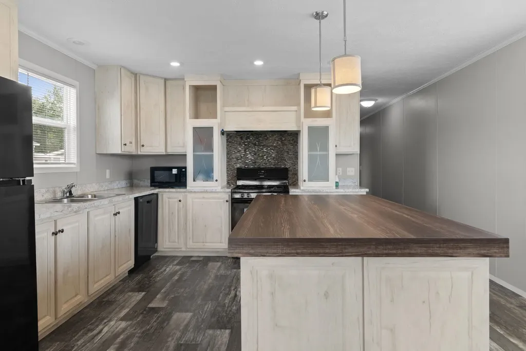 6287 Square Lake Drive Kimball Township MI 48074