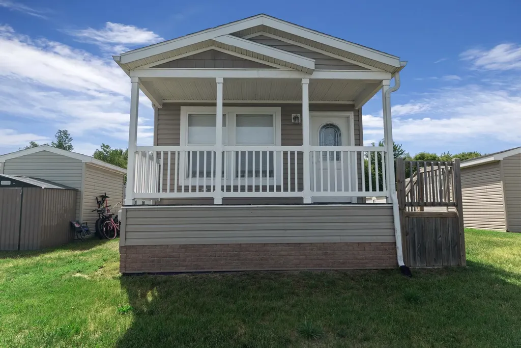 6287 Square Lake Drive Kimball Township MI 48074