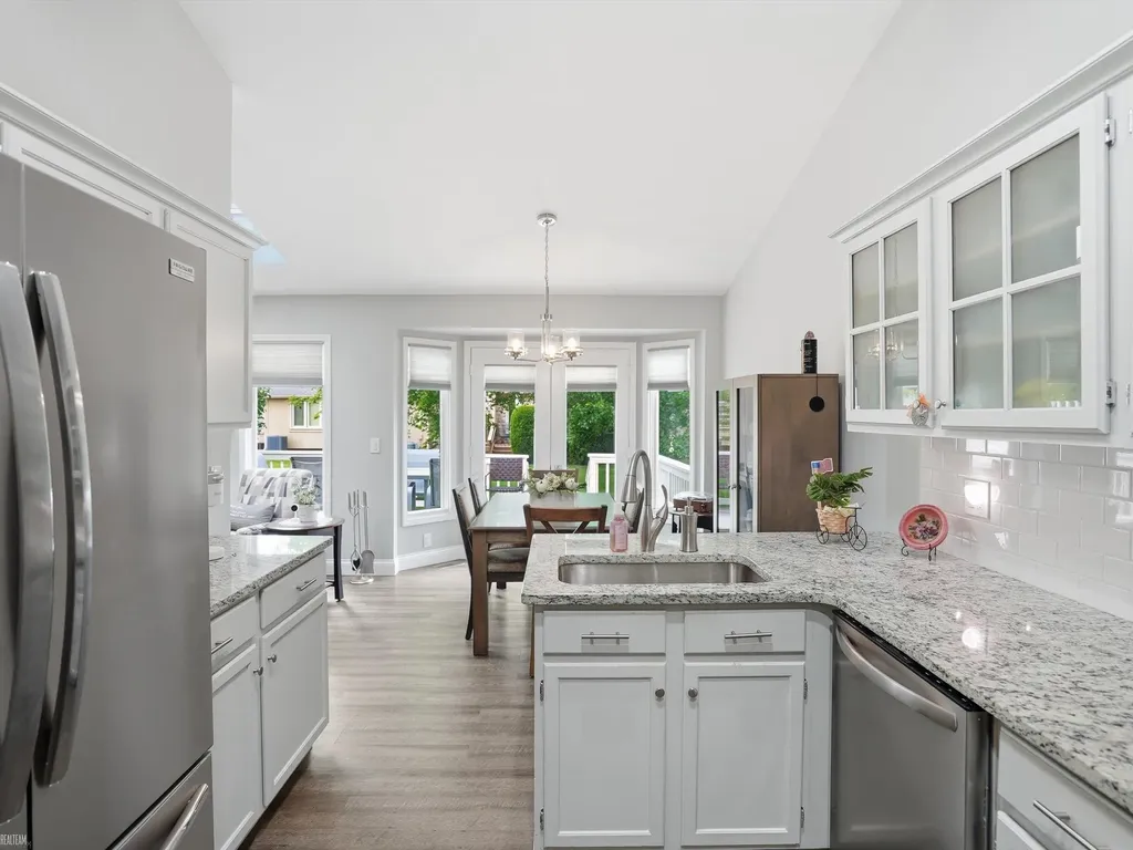 19020 Carmelo Drive Clinton Charter Township MI 48038