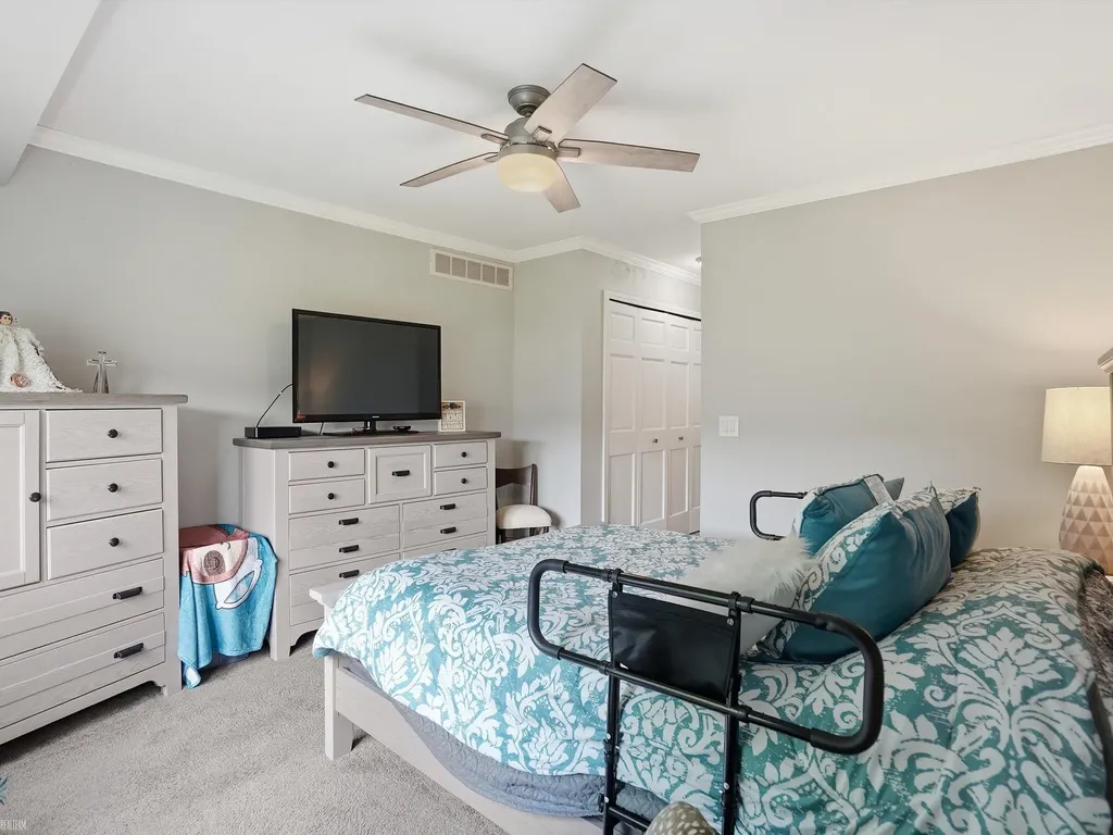 19020 Carmelo Drive Clinton Charter Township MI 48038