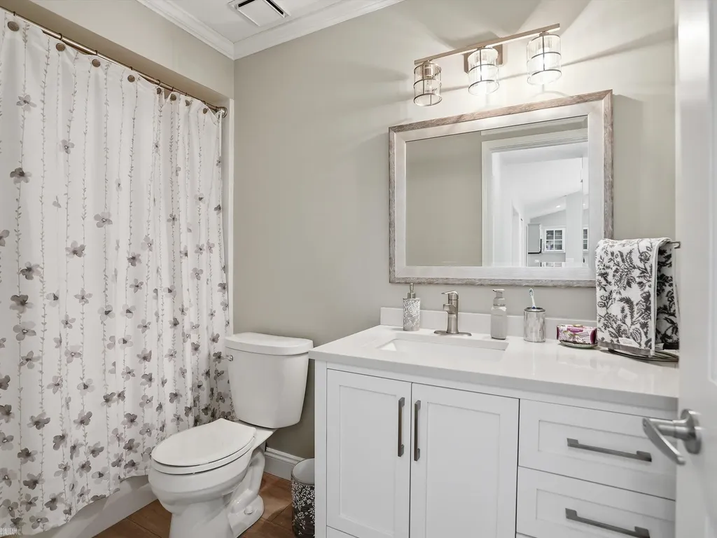 19020 Carmelo Drive Clinton Charter Township MI 48038