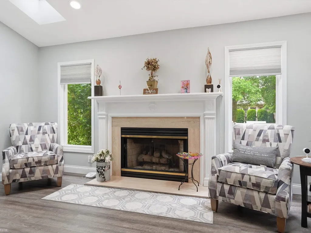 19020 Carmelo Drive Clinton Charter Township MI 48038