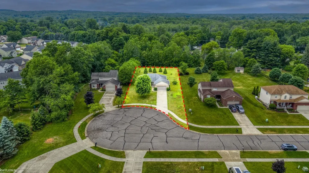 2059 Pinebrook Meadow Court Marion Township MI 48843