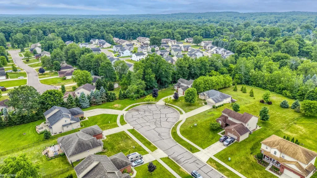 2059 Pinebrook Meadow Court Marion Township MI 48843
