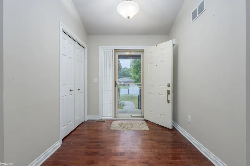 2059 Pinebrook Meadow Court Marion Township MI 48843