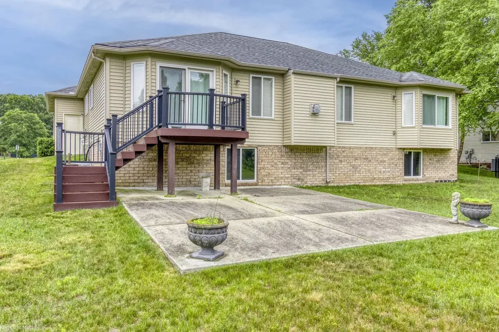 2059 Pinebrook Meadow Court Marion Township MI 48843