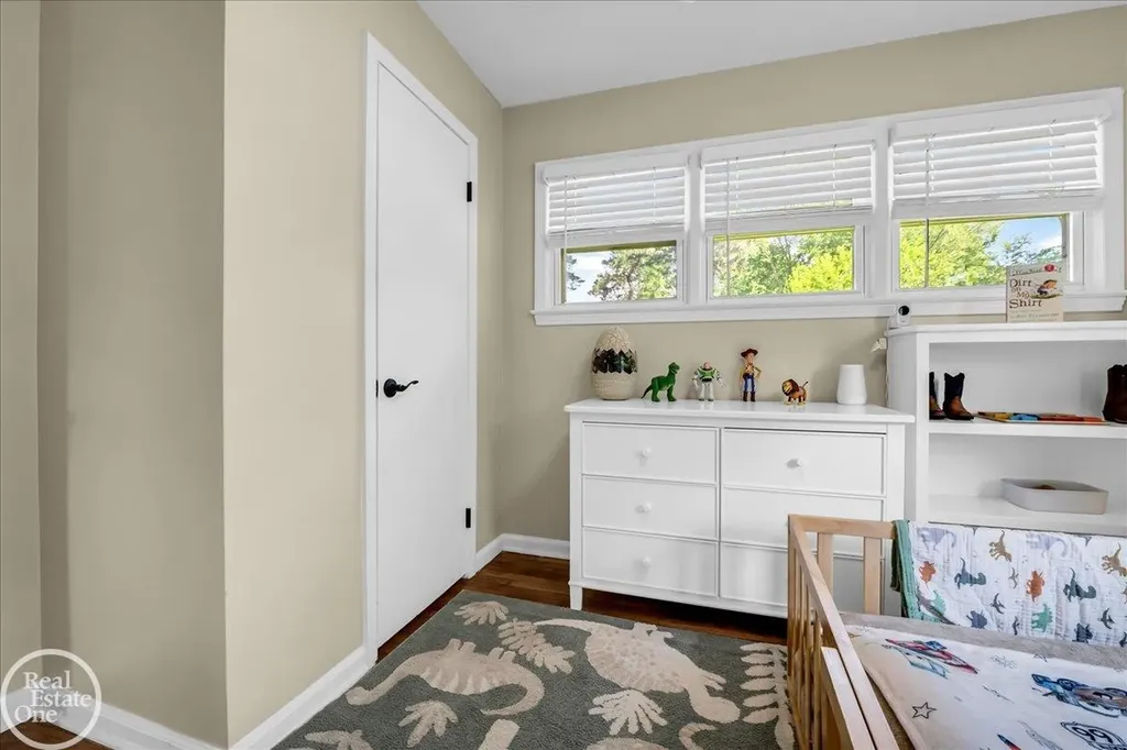 49741 Jefferson Avenue Chesterfield Township MI 48047