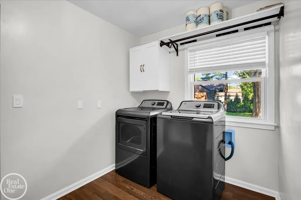 49741 Jefferson Avenue Chesterfield Township MI 48047