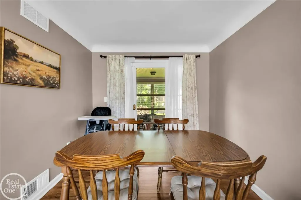 49741 Jefferson Avenue Chesterfield Township MI 48047