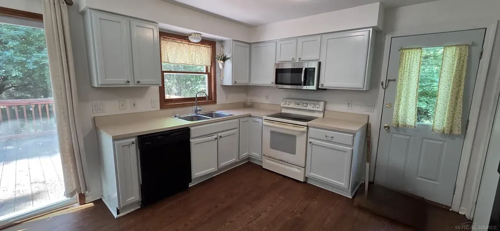 7088 Aitken Road Lexington Township MI 48450