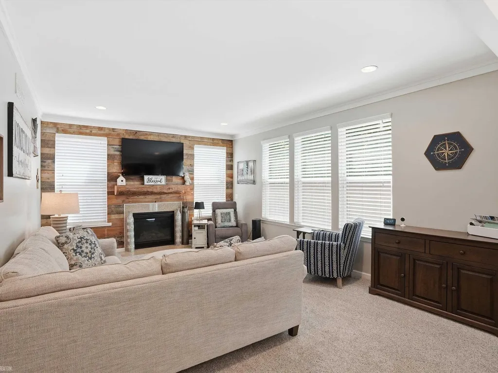 22326 Homestead Drive Macomb Township MI 48044