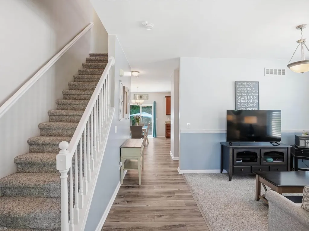 22326 Homestead Drive Macomb Township MI 48044