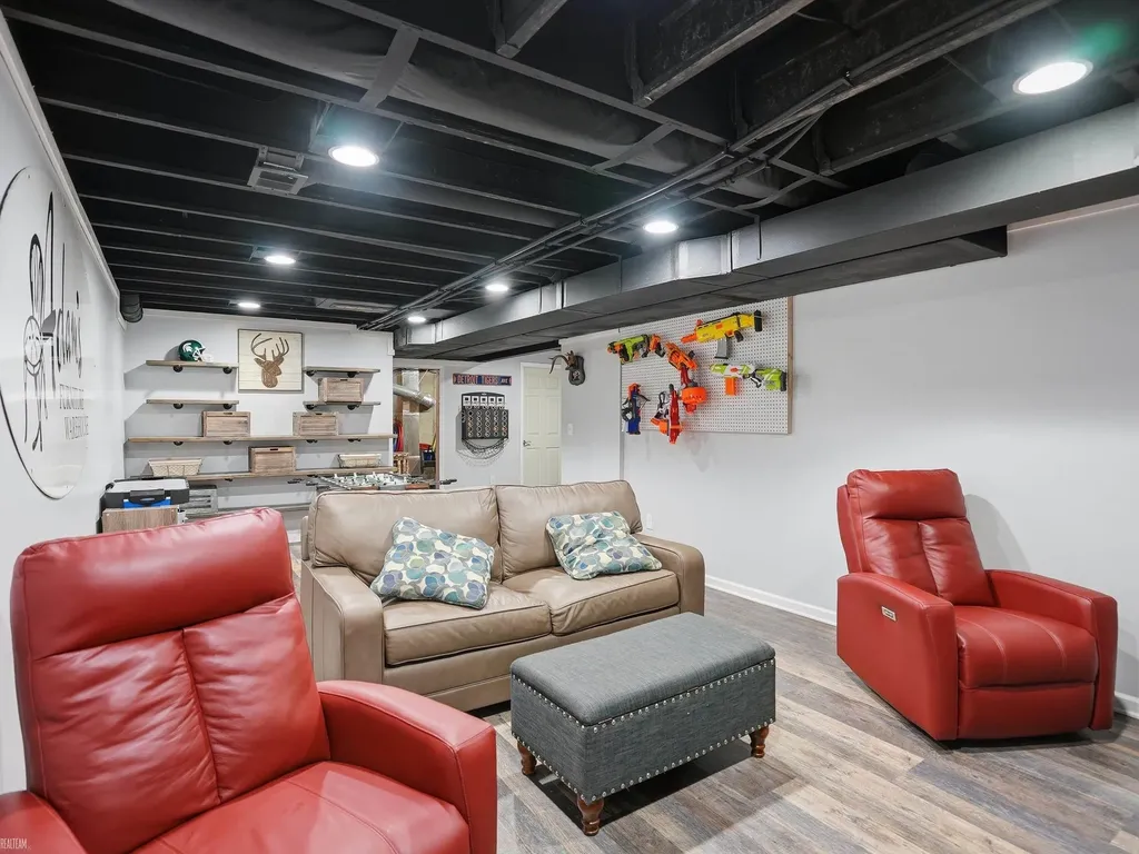 22326 Homestead Drive Macomb Township MI 48044
