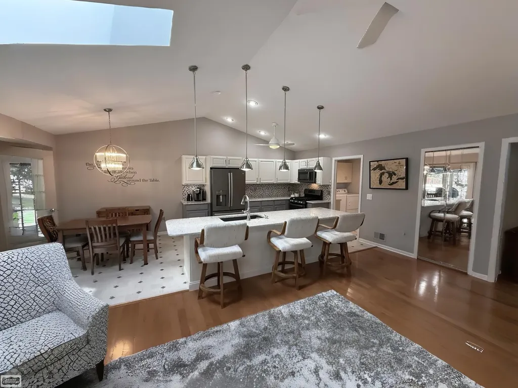 41371 Carmelo W Drive Clinton Charter Township MI 48038