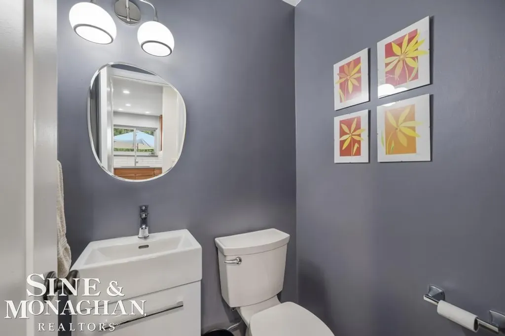 1045 Marian Court Grosse Pointe Woods City MI 48236