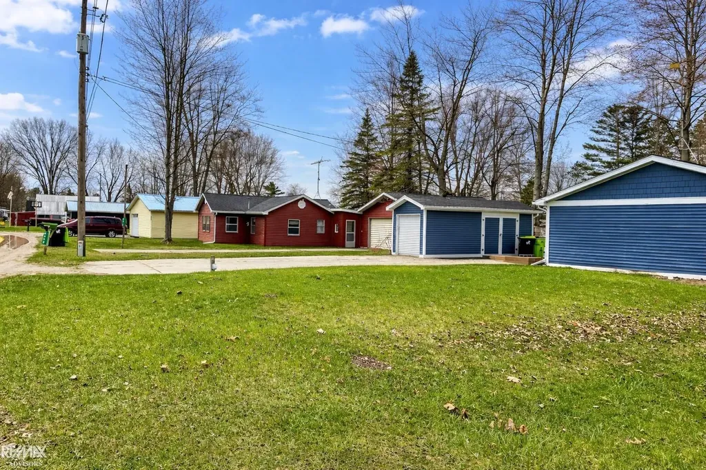 4800 Maxson Drive Beaverton City MI 48628