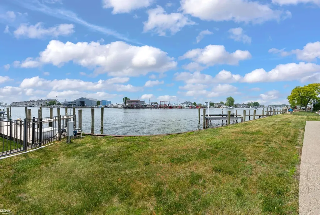 32824 N River Road Harrison Charter Township MI 48045