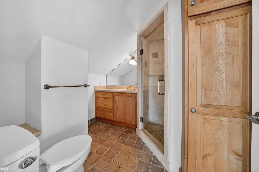 32824 N River Road Harrison Charter Township MI 48045