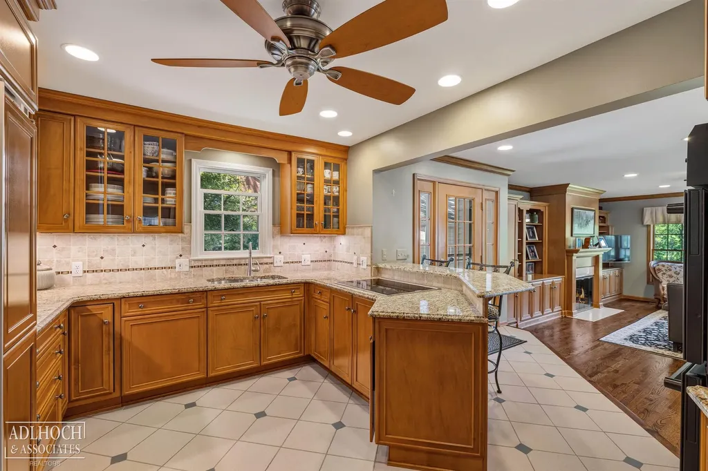 1254 Berkshire Road Grosse Pointe Park City MI 48230