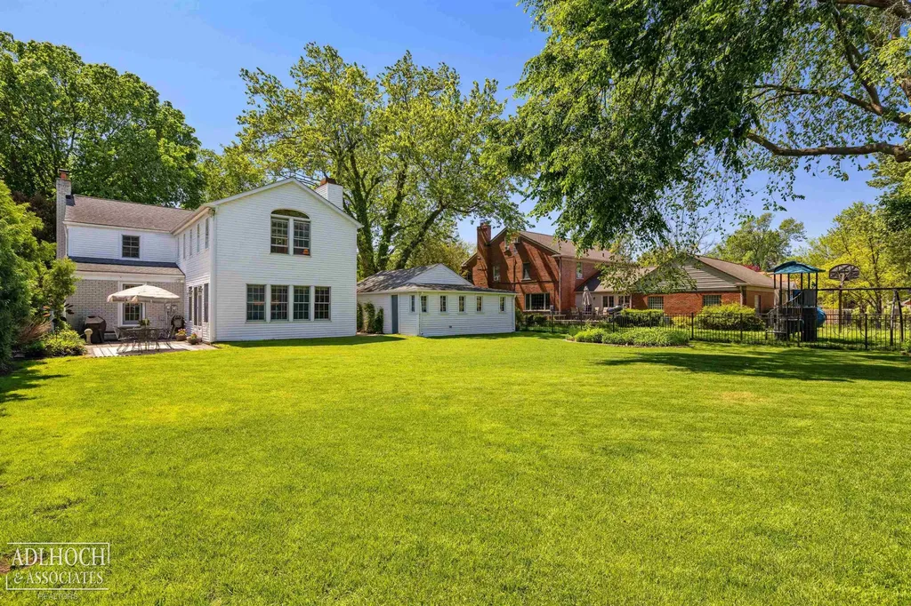 1254 Berkshire Road Grosse Pointe Park City MI 48230