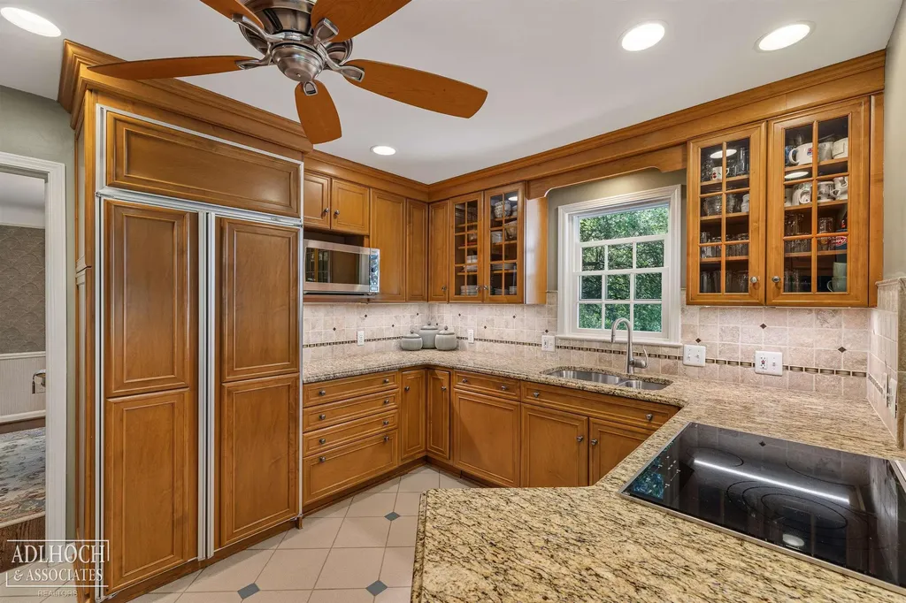 1254 Berkshire Road Grosse Pointe Park City MI 48230