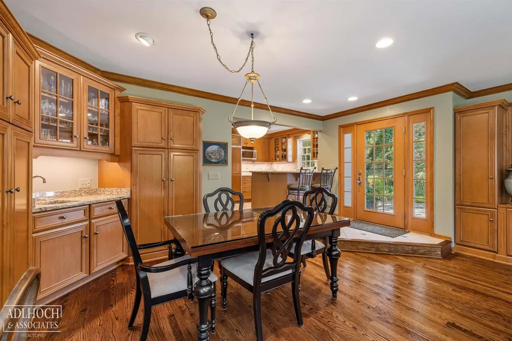1254 Berkshire Road Grosse Pointe Park City MI 48230