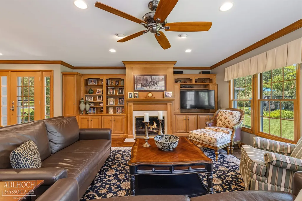 1254 Berkshire Road Grosse Pointe Park City MI 48230